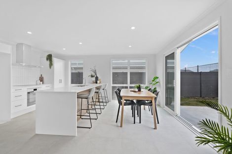 Photo of property in 4 Tay Street, Glenbervie, 0173