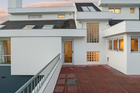 Photo of property in 19 Enticott Place, Huntsbury, Christchurch, 8022