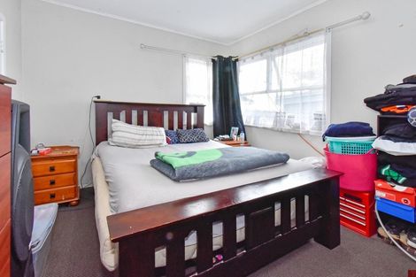 Photo of property in 32 Halswell Street, Mangere East, Auckland, 2024