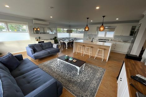 Photo of property in 20 Glendene Avenue, Glendene, Auckland, 0602