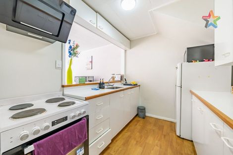 Photo of property in 8b Wai-iti Crescent, Woburn, Lower Hutt, 5010