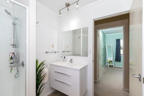 Photo of property in 86a Kahikatea Drive, Melville, Hamilton, 3206