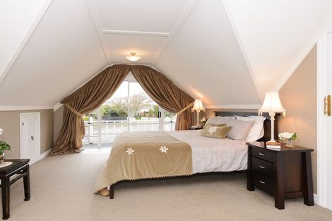 Photo of property in 45 Kentucky Way, Awapuni, Palmerston North, 4412