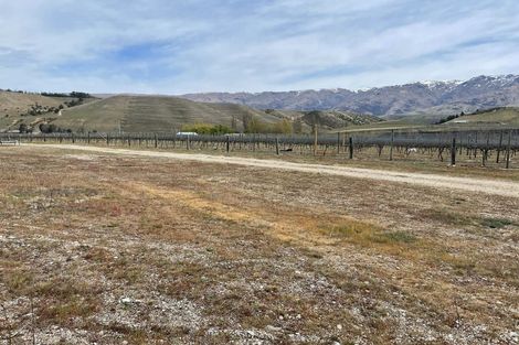 Photo of property in 65 Stratford Drive, Mount Pisa, Cromwell, 9383