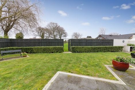 Photo of property in 45 Kentucky Way, Awapuni, Palmerston North, 4412