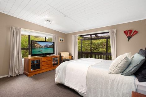 Photo of property in 2 Hugh Avenue, Hamurana, Rotorua, 3097