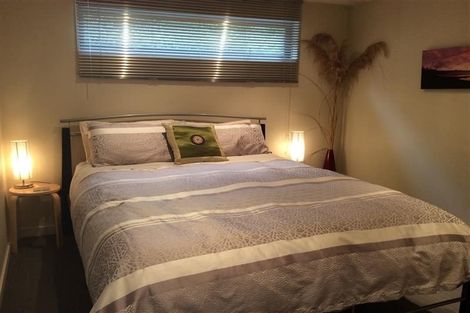 Photo of property in 252a Fernhill Road, Sunshine Bay, Queenstown, 9300