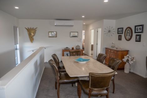 Photo of property in 9 Protea Drive, Cable Bay, 0420