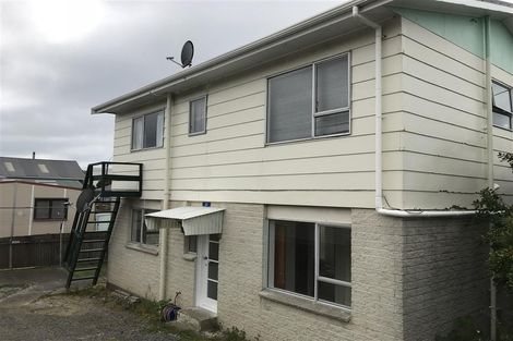 Photo of property in 2/6 Cockburn Street, Kilbirnie, Wellington, 6022