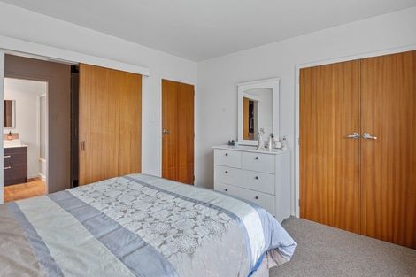 Photo of property in 21 Chilton Drive, Mairehau, Christchurch, 8052