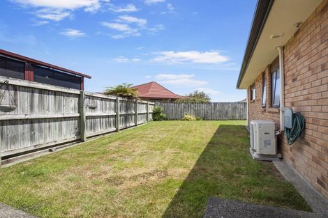Photo of property in Rangeview Villas, 41/9 Fuller Close, Levin, 5510