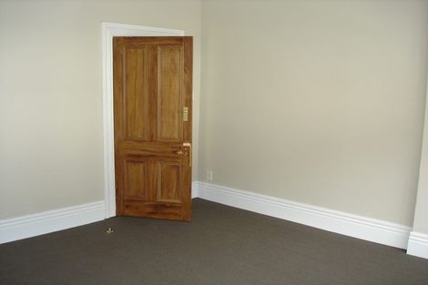 Photo of property in 4/112 Austin Street, Mount Victoria, Wellington, 6011