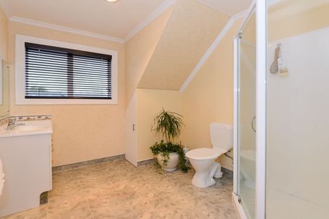 Photo of property in 45 Kentucky Way, Awapuni, Palmerston North, 4412