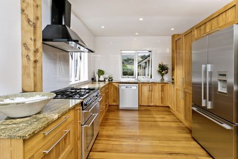 Photo of property in 563 Oaia Road, Muriwai, Waimauku, 0881