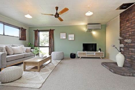 Photo of property in 22 Perry Crescent, Greenmeadows, Napier, 4112