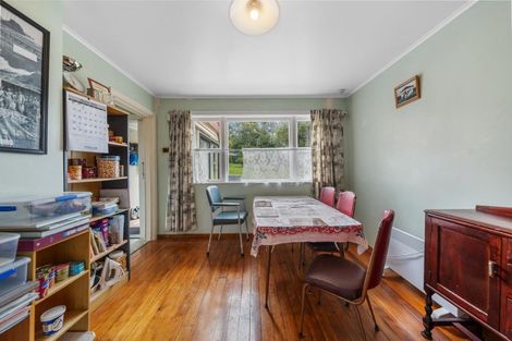 Photo of property in 41 Hutchinson Avenue, New Lynn, Auckland, 0600