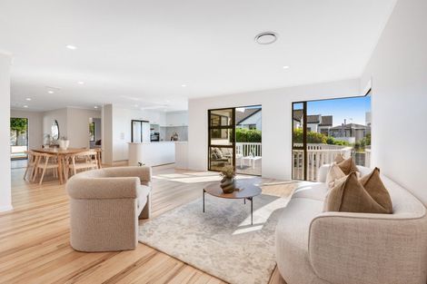 Photo of property in 31 Shuttleworth Place, Manly, Whangaparaoa, 0930