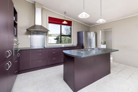 Photo of property in 12 Harris Street, Waimate, 7924