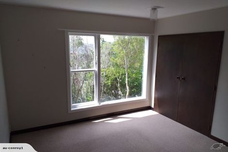 Photo of property in 26-26a Chartwell Drive, Crofton Downs, Wellington, 6035