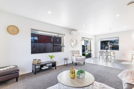 Photo of property in 24a New Windsor Road, Avondale, Auckland, 0600