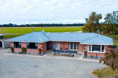 Photo of property in 14 Arowhenua Station Road, Kerrytown, Timaru, 7973