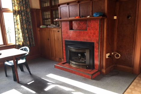 Photo of property in 30 Wharfe Street, South Hill, Oamaru, 9400