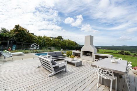 Photo of property in 110 Zanders Road, Helensville, Waimauku, 0882