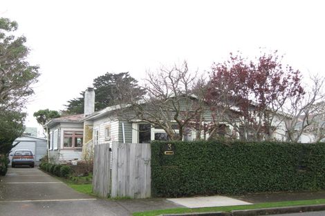 Photo of property in 3 Tokomaru Street, Welbourn, New Plymouth, 4312