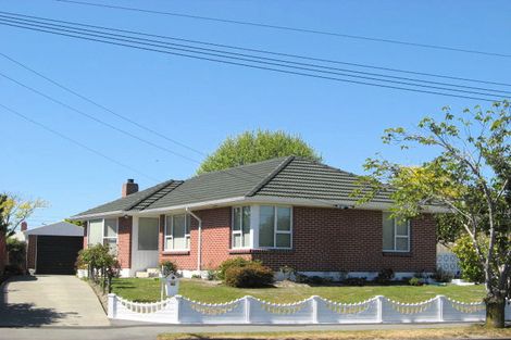 Photo of property in 87 Kendal Avenue, Burnside, Christchurch, 8053