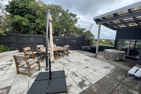 Photo of property in 8 Sunset Terrace, Waikanae Beach, Waikanae, 5036