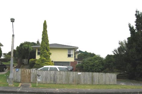 Photo of property in 7 Fairdale Place, Birkdale, Auckland, 0626