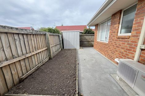 Photo of property in 3/80 Middlepark Road, Sockburn, Christchurch, 8042