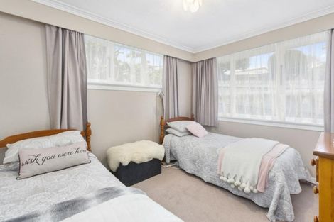 Photo of property in 66 Pioneer Crescent, Helensburgh, Dunedin, 9010