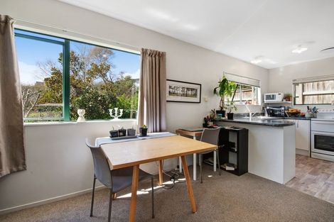 Photo of property in 68 Matija Place, Red Beach, 0932