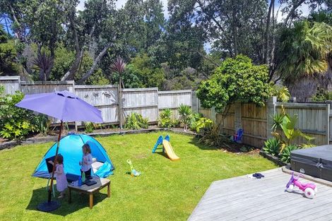 Photo of property in 107 Kinross Street, Blockhouse Bay, Auckland, 0600