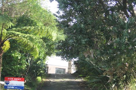 Photo of property in 16 Quinn Grove, Ranui, Porirua, 5024