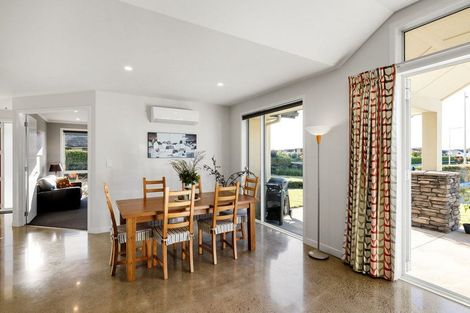 Photo of property in 13 Alan Livingston Drive, Cambridge, 3434