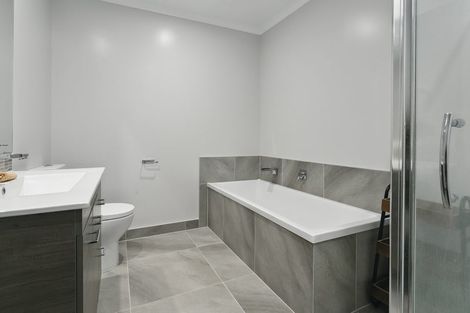 Photo of property in 12 Rangihina Road, Hobsonville, Auckland, 0616