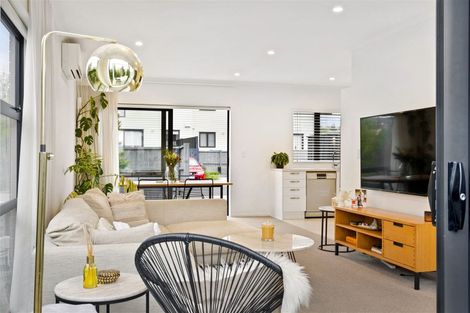 Photo of property in 58 Whenuapai Drive, Whenuapai, Auckland, 0618