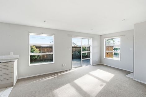Photo of property in 1/286 Pages Road, Wainoni, Christchurch, 8061