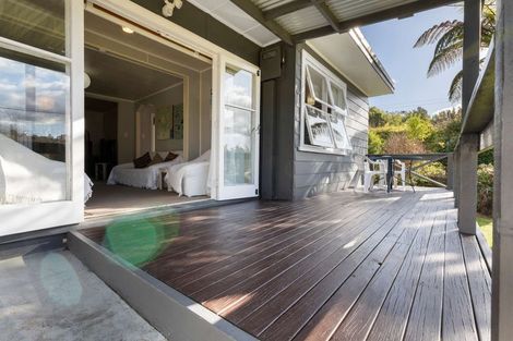 Photo of property in 18 Oxford Road, Lake Rotoma, Rotorua, 3074