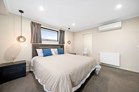 Photo of property in 78 Stratford Drive, Mount Pisa, Cromwell, 9383