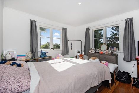 Photo of property in 1a Whimp Avenue, Onerahi, Whangarei, 0110