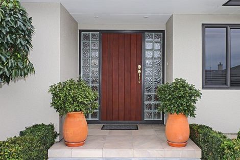 Photo of property in 9 Pinotage Drive, Greenmeadows, Napier, 4112