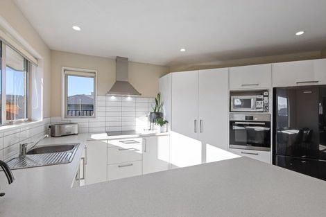 Photo of property in 15 Ruru Place, Oxford, 7430