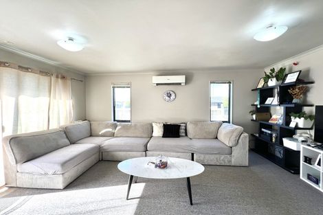 Photo of property in 30 Glenview Terrace, Glenview, Hamilton, 3206