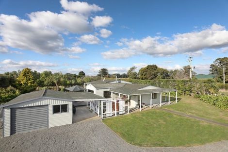 Photo of property in 146 Parewanui Road, Bulls, 4894