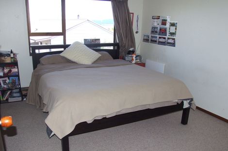 Photo of property in 2 Kempton Place, Richmond Heights, Taupo, 3330