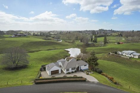 Photo of property in 30 Stonebridge Road, Temple View, Hamilton, 3289