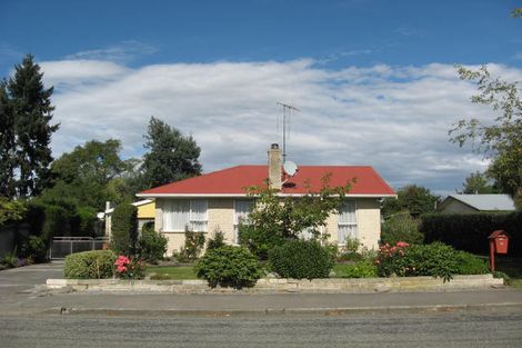 Photo of property in 22 North Terrace Road, Geraldine, 7930